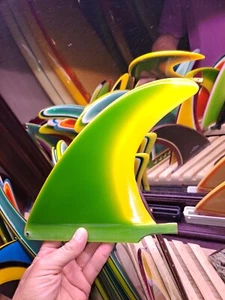 colorful Surfboard Fin - Picture 1 of 3