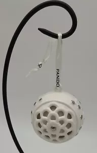 Pandora Porcelain Ball Christmas Tree Ornament Unforgettable Moments 2011 White - Picture 1 of 8