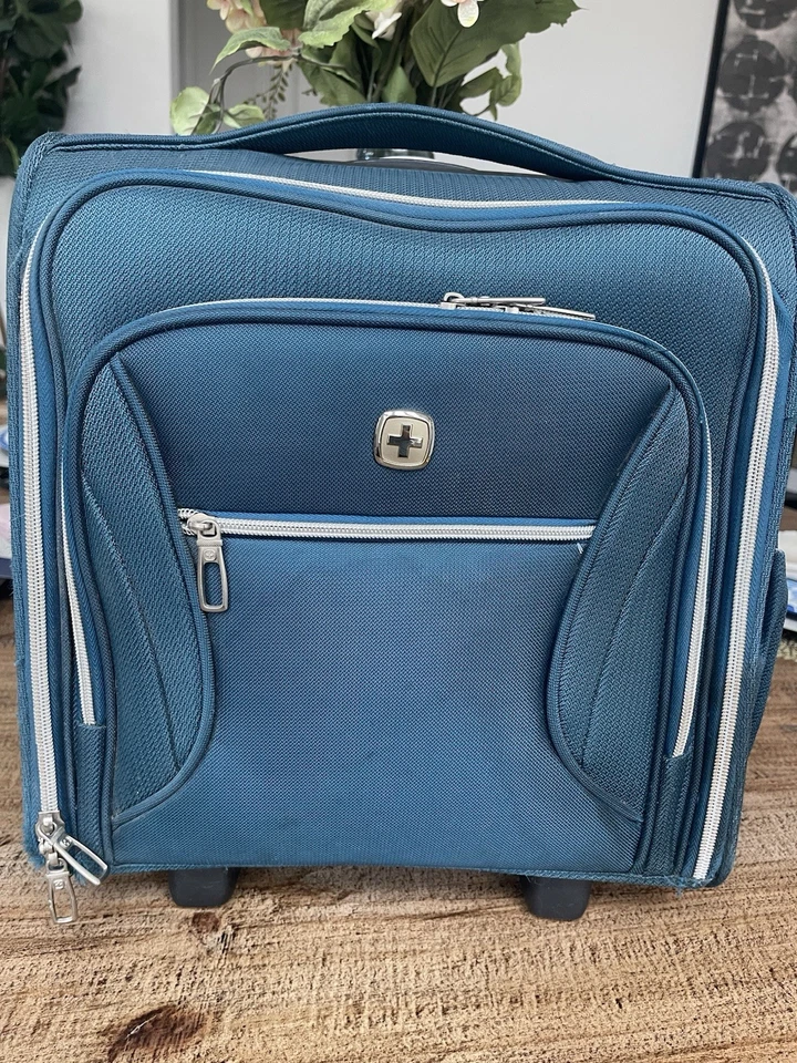 Ruedas con ruedas laterales blandas para equipaje de mano SWISSGEAR, verde azulado Foto 1 de 4