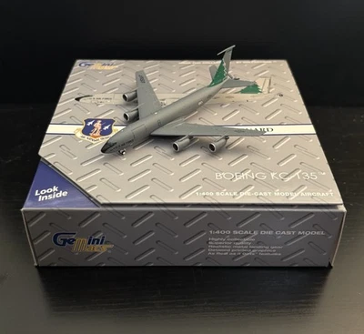Modelo de avión GeminiJets 1:400 USAF Boeing KC-135 58-0098 Maine ANG GMUSA117 Foto 1 de 4