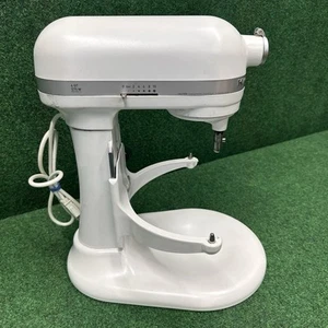 KitchenAid Pro 600 Series 6 cuartos de galón - Mezclador de pie elevador, KP26M1X MR - Blanco - Imagen 1 de 15