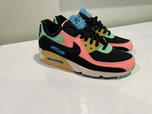 Nike Damen Air Max 90 Premium Atomic Pink Schwarz Laser Blau CT1891-600 Größe 5,5 - Bild 1 von 8