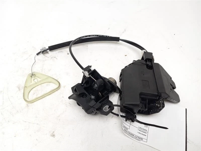 BMW Serie 3 328XI 2007 pestillo de puerta trasera Foto 1 de 4