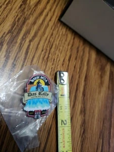 44th BMW MOA Das Rally Hamburg, New York Bikers Hat Pin 2016 New And Rare - Picture 1 of 4