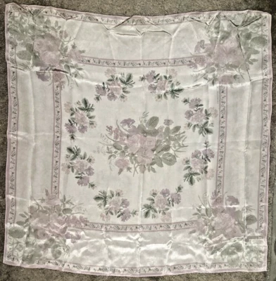 Винтажный Liz Claiborne жемчуг белый шелк квадратный шарф, пастельный розовый розовый цветочный узор - Изображение 1 из 4