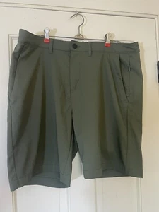 JACHS NEW YORK MEN'S OLIVE SHORTS - SIZE 36 0861 - Picture 1 of 11