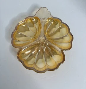 Vintage Marigold Iridescent Glass 3 Leaf Clover Candy Nut Dish Candy - Picture 1 of 5
