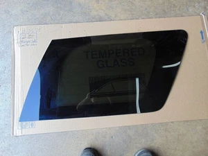 07-14 CHEVY TAHOE GMC YUKON RIGHT PASSENGER SIDE QUARTER GLASS DQ111687YPN 10579 - Bild 1 von 3
