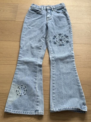 Винтажные джинсы ограниченного выпуска для детей/девочек размер 10 узкие вышитые бисером винтажная джинсовая ткань - Изображение 1 из 4
