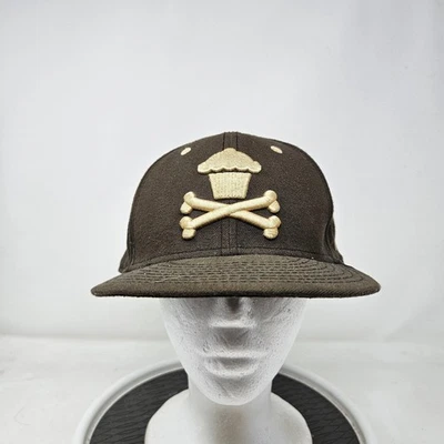 Johnny Cupcakes Hat Cap Fitted Mens 7 3/4 Brown Beige Crossbones New Era 59FIFTY - Image 1 of 4