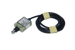 steute ES 13 WR 1O SAFETY POSITION SWITCH 13910907 - Picture 1 of 4