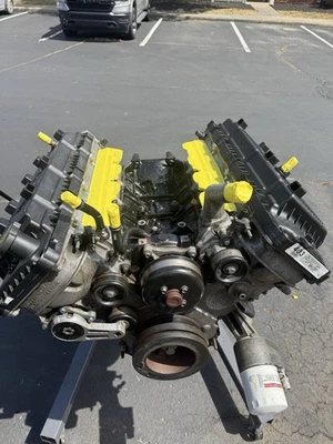 Motor Raptor 6,2 L para Ford Foto 1 de 3