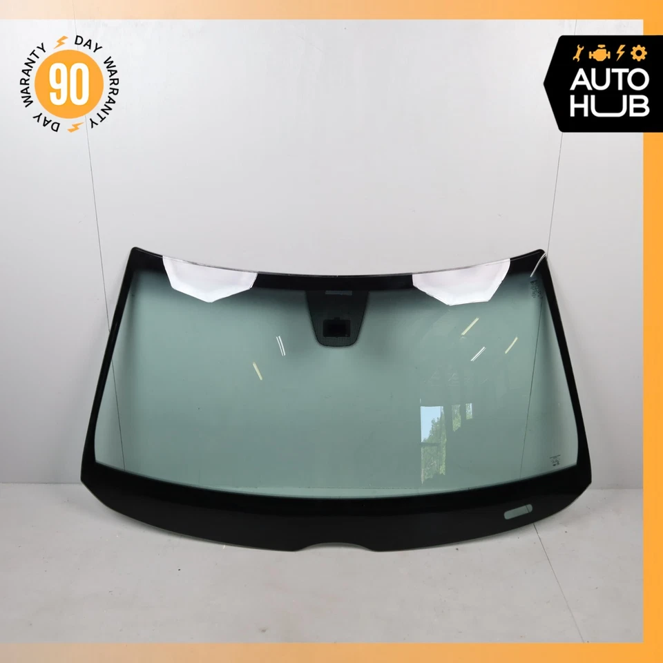 97-02 Mercedes R129 SL500 SL320 Front Window Windshield Glass 1296700901 Sekurit - Image 1 of 4