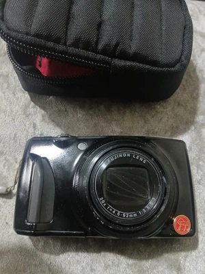 fujifilm finepix f900exr digital camera - POOR CONDITION - Image 1 of 4