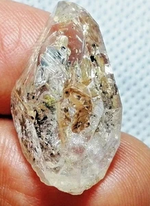 27 Cts Fluorescent Petroleum Quartz With ENHYDRO,Methane Gas,Bitumen & Clay  - Picture 1 of 8