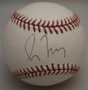 GREG MADDUX Autographed Baseball PSA/DNA HOF - Picture 1 of 3
