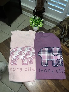 Ivory Ella Women's Size M Logo Elephant Short Sleeve (LOT) - Picture 1 of 6