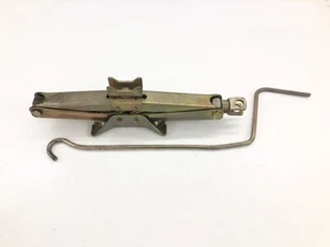 Honda Genuine Acty Truck HA4 HA3 Pantograph Jack With Tools JDM Used - Picture 1 of 1