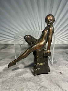 ANTIQUE PARTS -DECO STATUE -6.5'' TALL- NEEDS BASE -HEAVY WHITE METAL -BRONZE FI - Picture 1 of 5