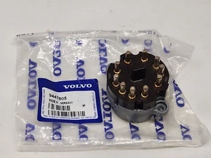 Volvo (1984-1995) OEM Ignition Switch 9447805 for Volvo 240 740 745 760 780 940 - Picture 1 of 9