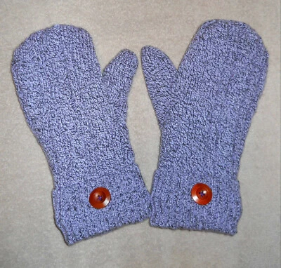 ALMOST BERNIE MITTENS HANDMADE PURPLE WITH BROWN WOODEN BUTTONS WMN'S MEDIUM - Image 1 of 4