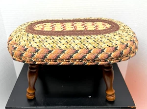 Alfombra trenzada ovalada vintage con cordón reposapiés asiento madera decoración de granja de campo - Imagen 1 de 10