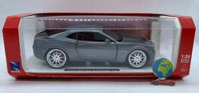 New Ray Chevrolet Camaro "SS" , scala 1:24 - 1:25, vintage (3328) - Immagine 1 di 4