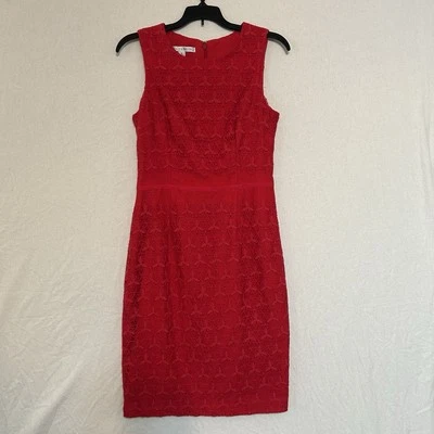 Vestido Vaina Maggy London Estrella Roja Floral Malla Superposición Talla 4 Kickpleat Foto 1 de 4