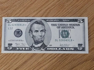 2003 $5 "STAR NOTE" UNC/GEM SAN FRANCISCO D02898919* 3 OF 3 CONS SERIAL NUMBERS - Picture 1 of 5