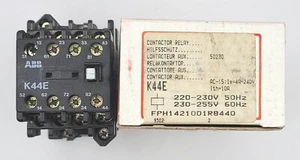 Contattore ABB K44E 220V-230V 50HZ / 230-255V 60HZ (FPH1421001R8440) NUOVO/CONFEZIONE ORIGINALE - Foto 1 di 1