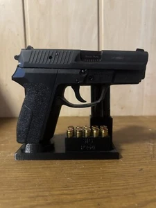 Waffenständer, Pistolenständer, Pistolenhalter für 9mm SIG Pro & SIG Sauer - Bild 1 von 4