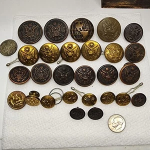 Vtg WWI & WWII ARMY MILITARY Buttons 27pcs Austin Horstmann Scovill AMB Jewelers - Picture 1 of 17