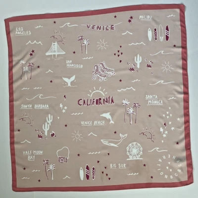 Bufanda BCBGeneration 25" Cuadrada Ciudades de California Tema Recuerdo Rosa Poliéster Foto 1 de 4