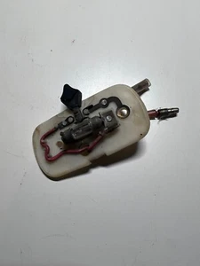 Mazda R100 Original interior light base - Picture 1 of 2