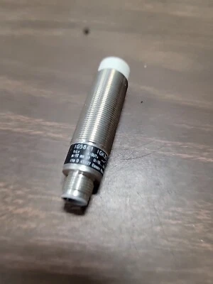 Efector Inductive Sensor IG5841 IGK3012-BPKG/US-100-DPS ( NEW NO BOX)  - Image 1 of 3