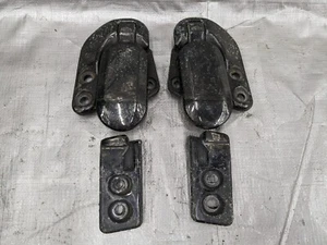 1990-2005 Mazda Miata Soft Top Convertible Latch Latches Striker Set 89NAUC - Picture 1 of 6