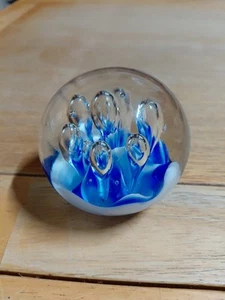Paperweight Art Glass Sphere With Controlled Bubbles Blue & Clear 3” - Picture 1 of 7