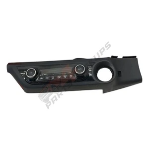 2021 Toyota Hilux Invincible X Heater Control Panel 2016-2023 - Picture 1 of 8