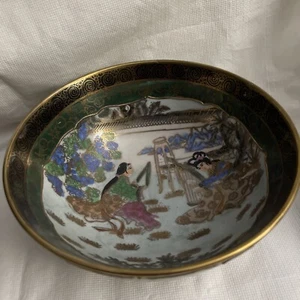 Vintage Japanese Porcelain bowl, hand painted - Size 8” wide x 3.5”H. - Picture 1 of 11