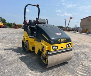 2021 Bomag BW120AD-5 Vibratory Asphalt Roller Compactor - Excellent! - Picture 1 of 17