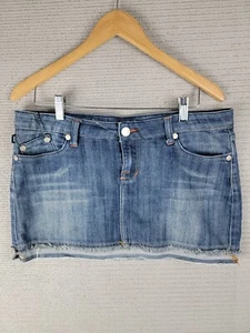 Rock & Republic jean skirt women's denim faded blue size 30 fits bigger - Picture 1 of 14