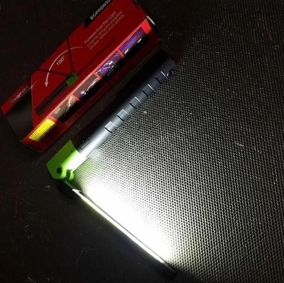 Snap-on ECPND032GJ Rechargeable Dual Foldable Pen Light Green USB Magnet - Image 1 of 4