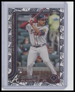 2025 Topps #223 Nacho Alvarez Jr. Spring Training - Picture 1 of 1