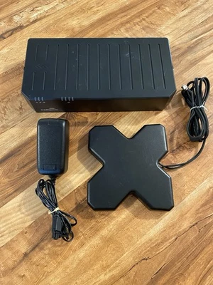 Cradlepoint E100 Enterprise Grade 4G/5G Wireless Edge Router - Image 1 of 4