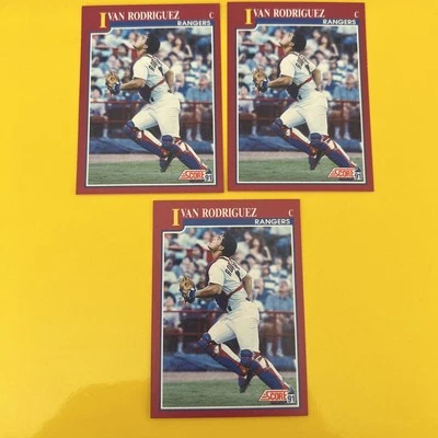 🐶 3 1991 Score Rookie & Traded #82T Ivan Rodriguez - Image 1 of 2