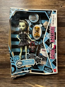 Monster High Frankie Stein Doll 2024 Boo-riginal Creeproduction New Damaged Box - Picture 1 of 8