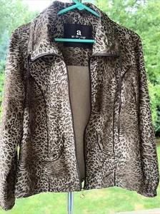 Women Active Leopard Jacket Petite Lg Animal Print Front Zip Pocket ac-tiv-ology - Picture 1 of 16