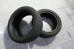 2x Sommerreifen BRIDGESTONE POTENZA RE050 RUN FLAT 245/45R17 95W 6mm - Bild 1 von 7