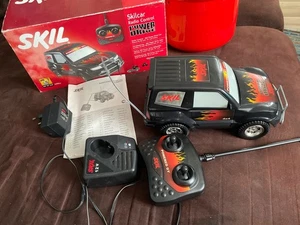 Skil RC Car Akkuschrauber Skilcar Skil Akku 12 Volt geht auch mit 9,6 und 14 ,4 - Bild 1 von 4