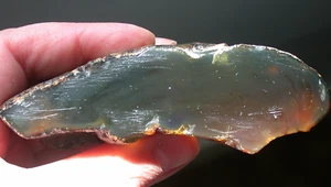 Beautiful Peachy Green AMBER Fossil Gemstone LARGE 96 gram Top Quality Piece - Picture 1 of 11